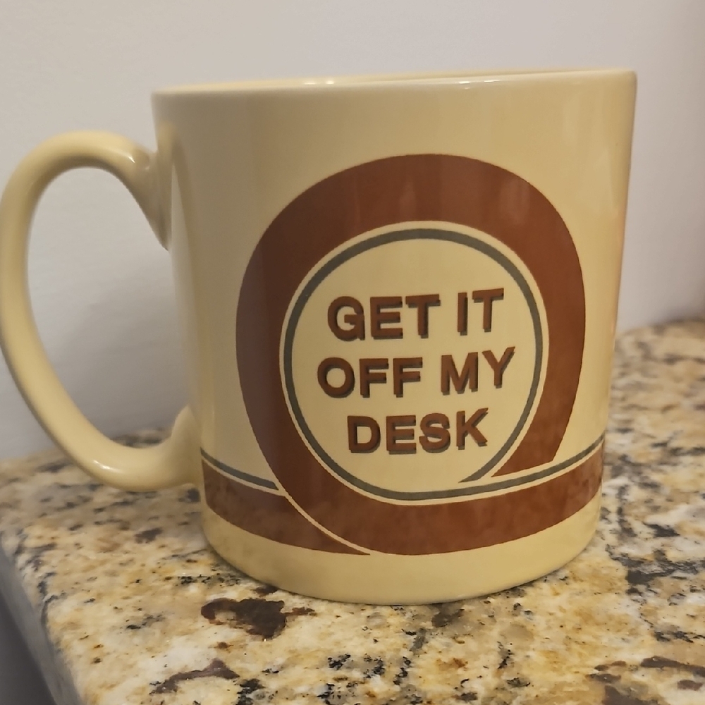 Brand NewTaylor Swift Official Store 'Get It Off My Desk' Mug